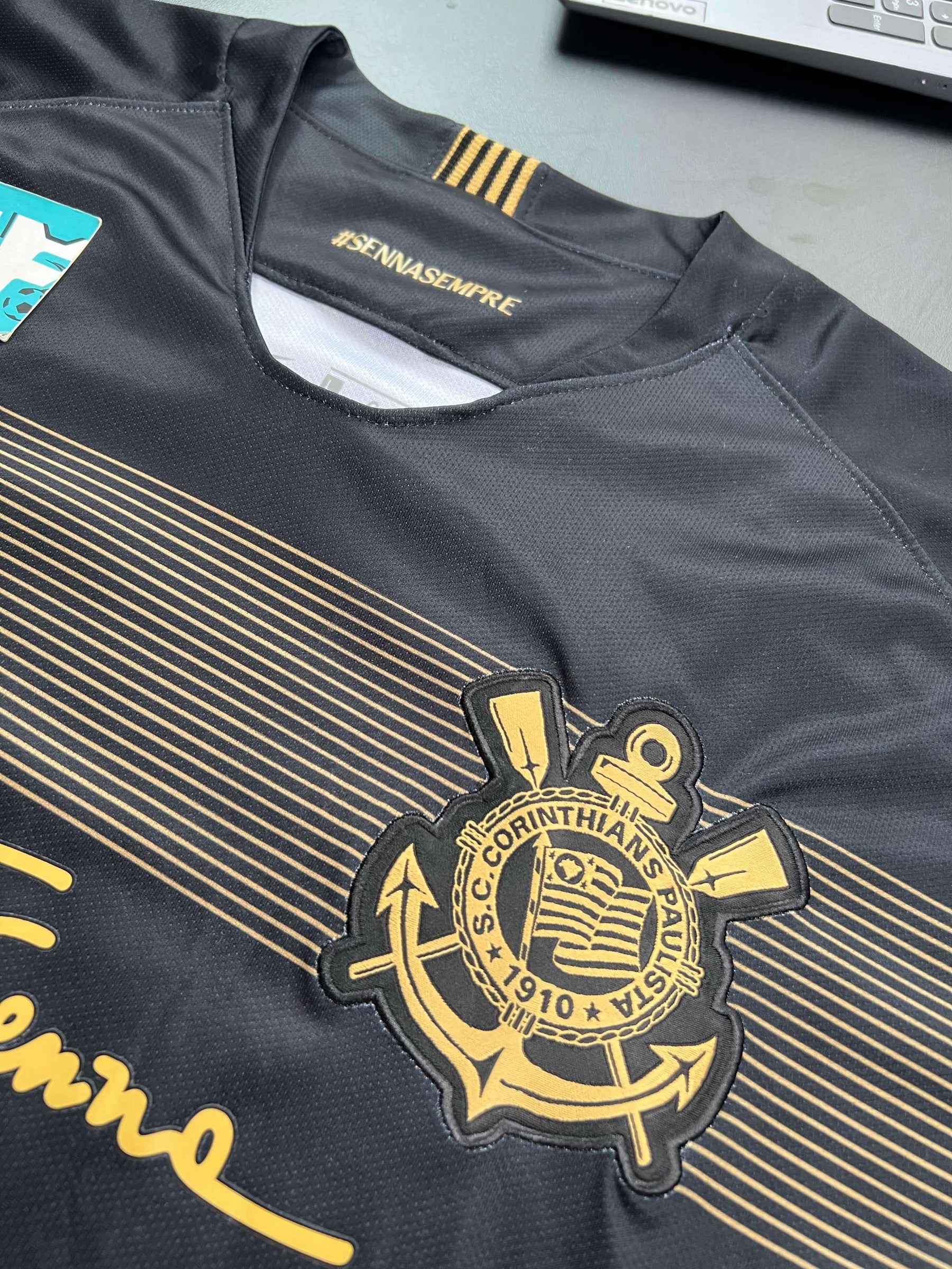 Camisa Retrô Corinthians x Ayrton Senna 2018/19