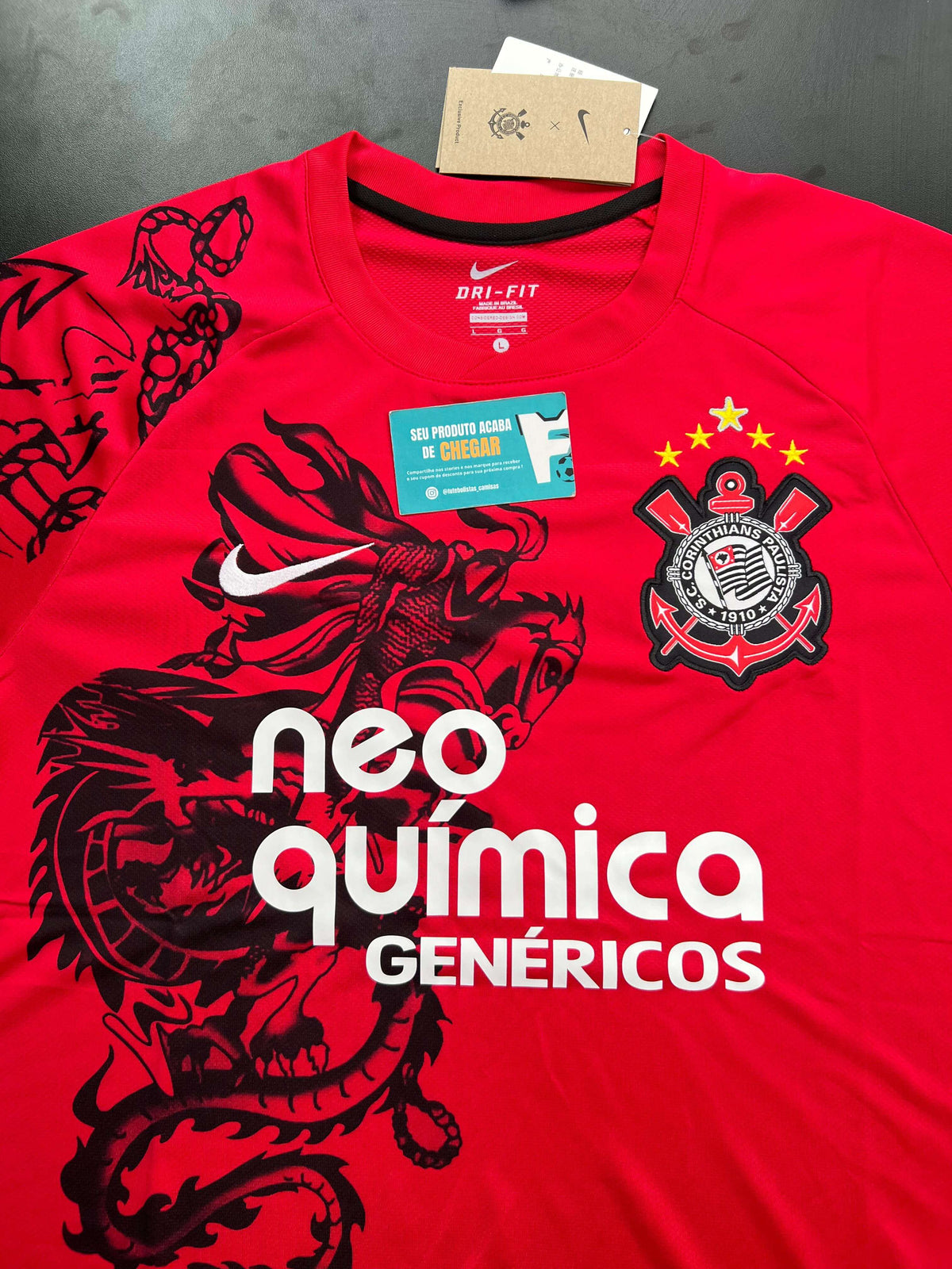 Camisa Retrô Corinthians São Jorge vermelha 2011